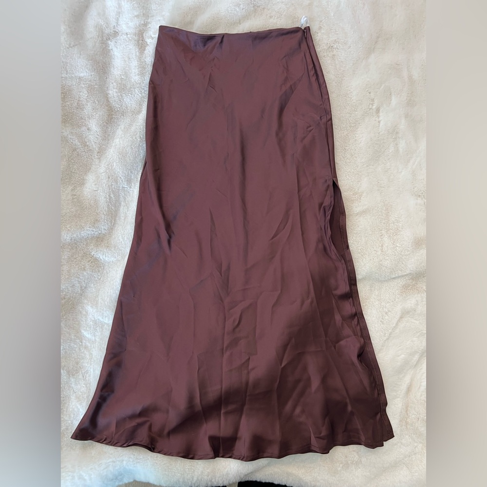 NWOT Lulu's Chocolate Midi Skirt